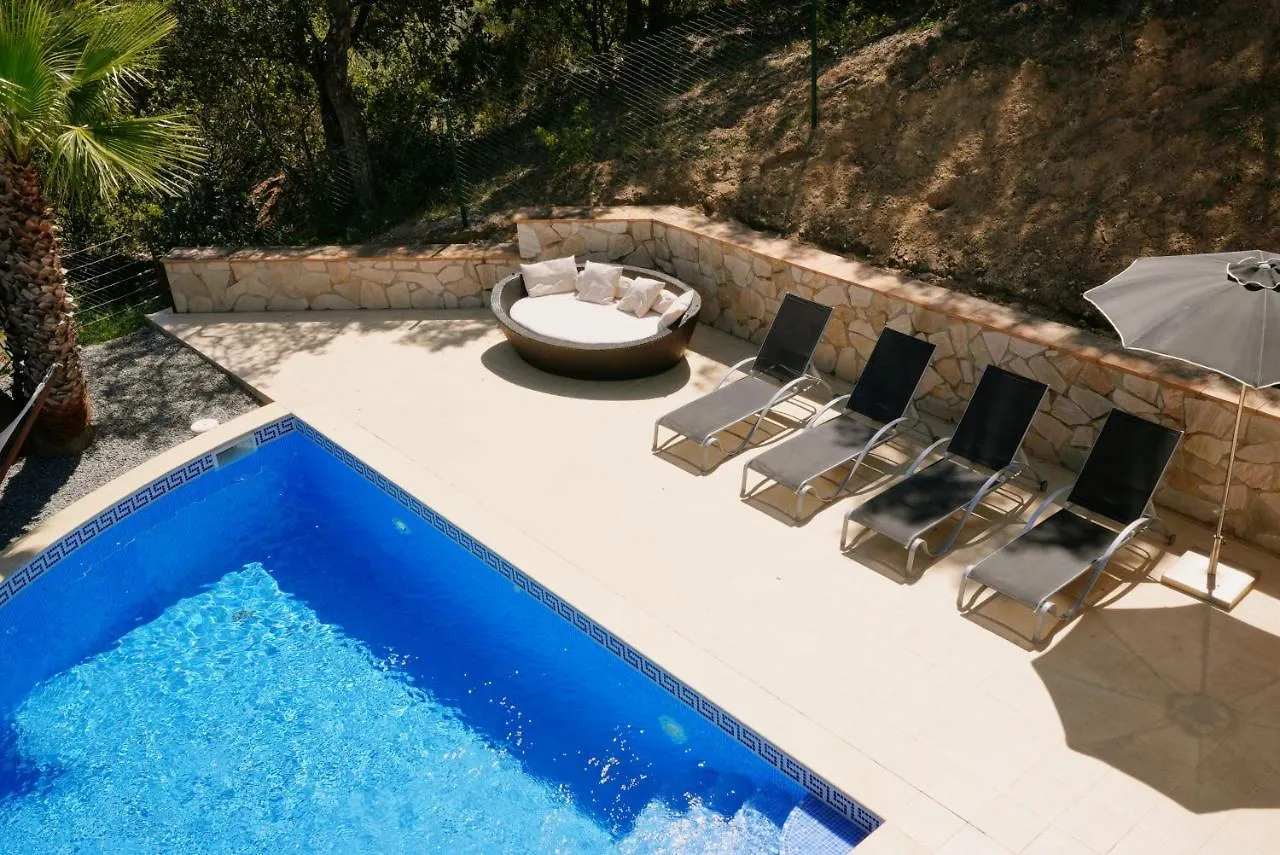 Villa Treehouse By Alvent Holidays كالونج 0*,  إسبانيا