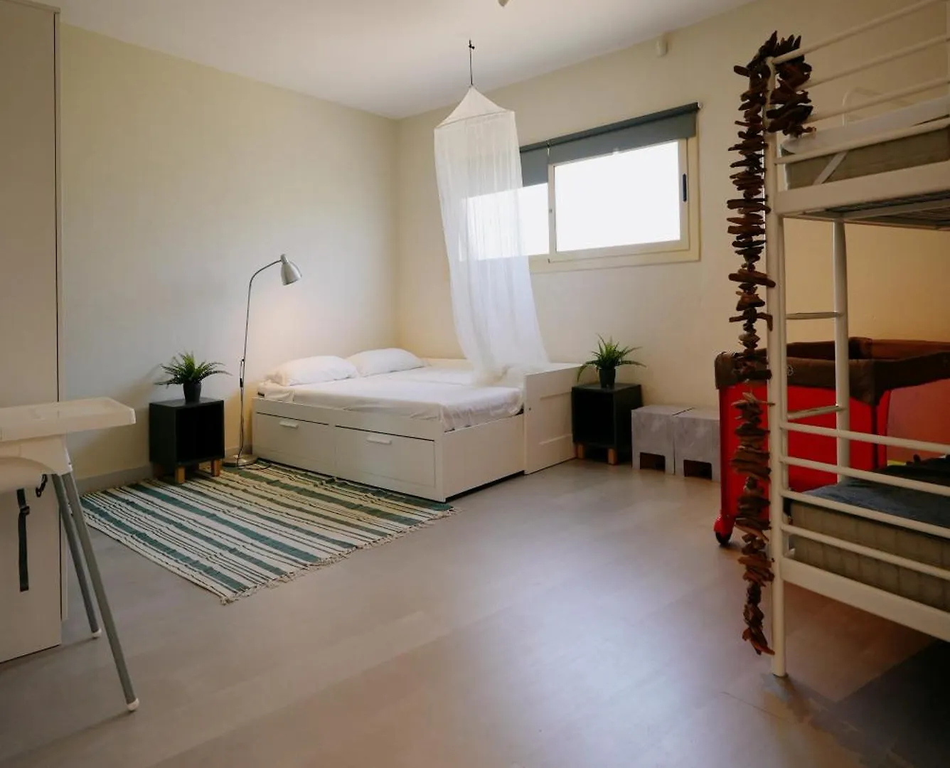 Villa Treehouse By Alvent Holidays كالونج بيت للعطل